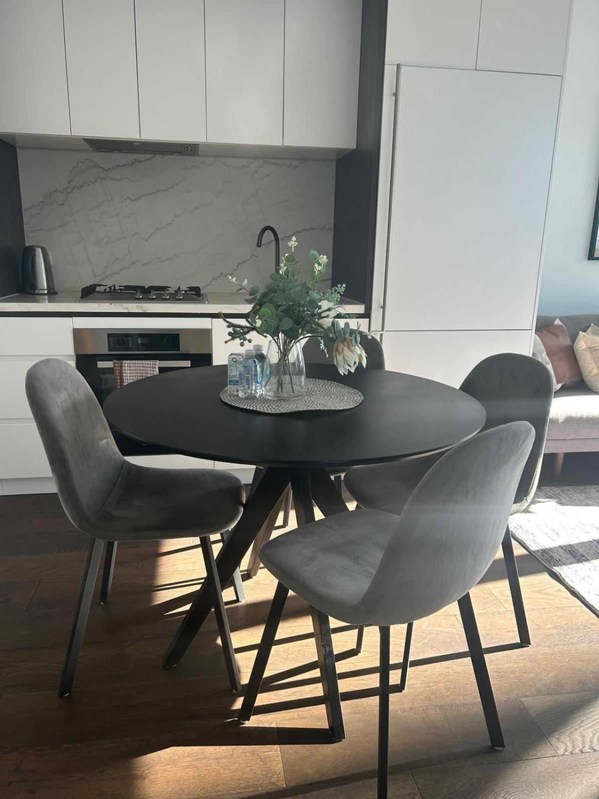 Apartment With View In Boxhill Pa